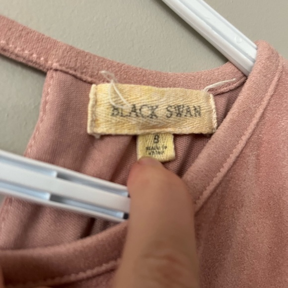 Black Swan Powder Pink Dress - Picture 3 of 3